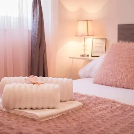 Una Apartman